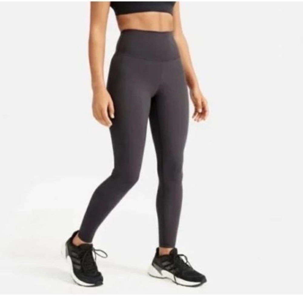 EVERLANE Renew The Perform Leggings